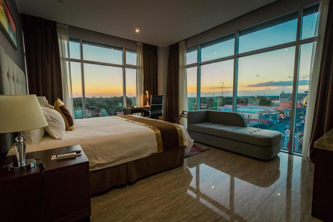 Hotel City Plaza & Suites Давид Экстерьер фото