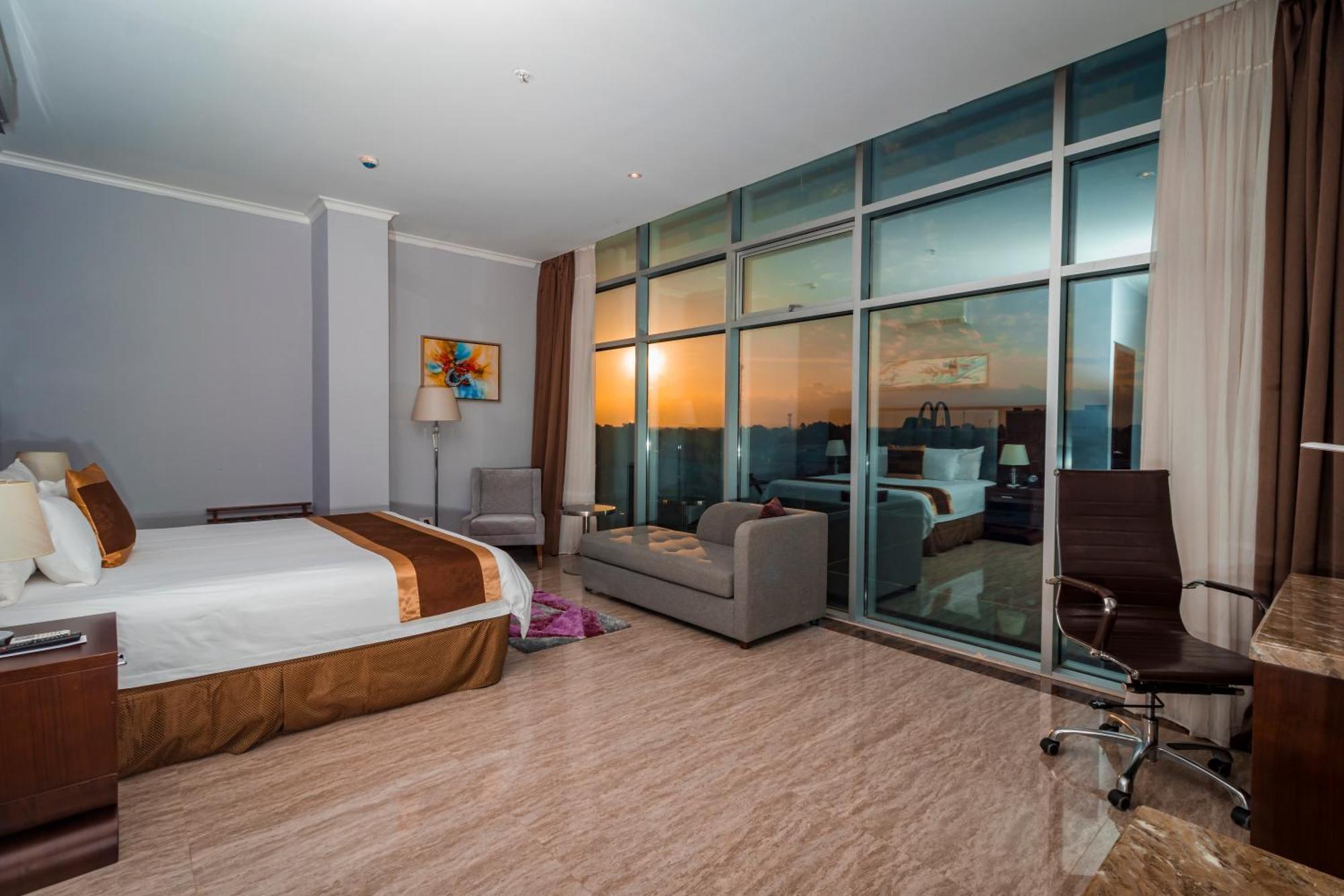 Hotel City Plaza & Suites Давид Экстерьер фото