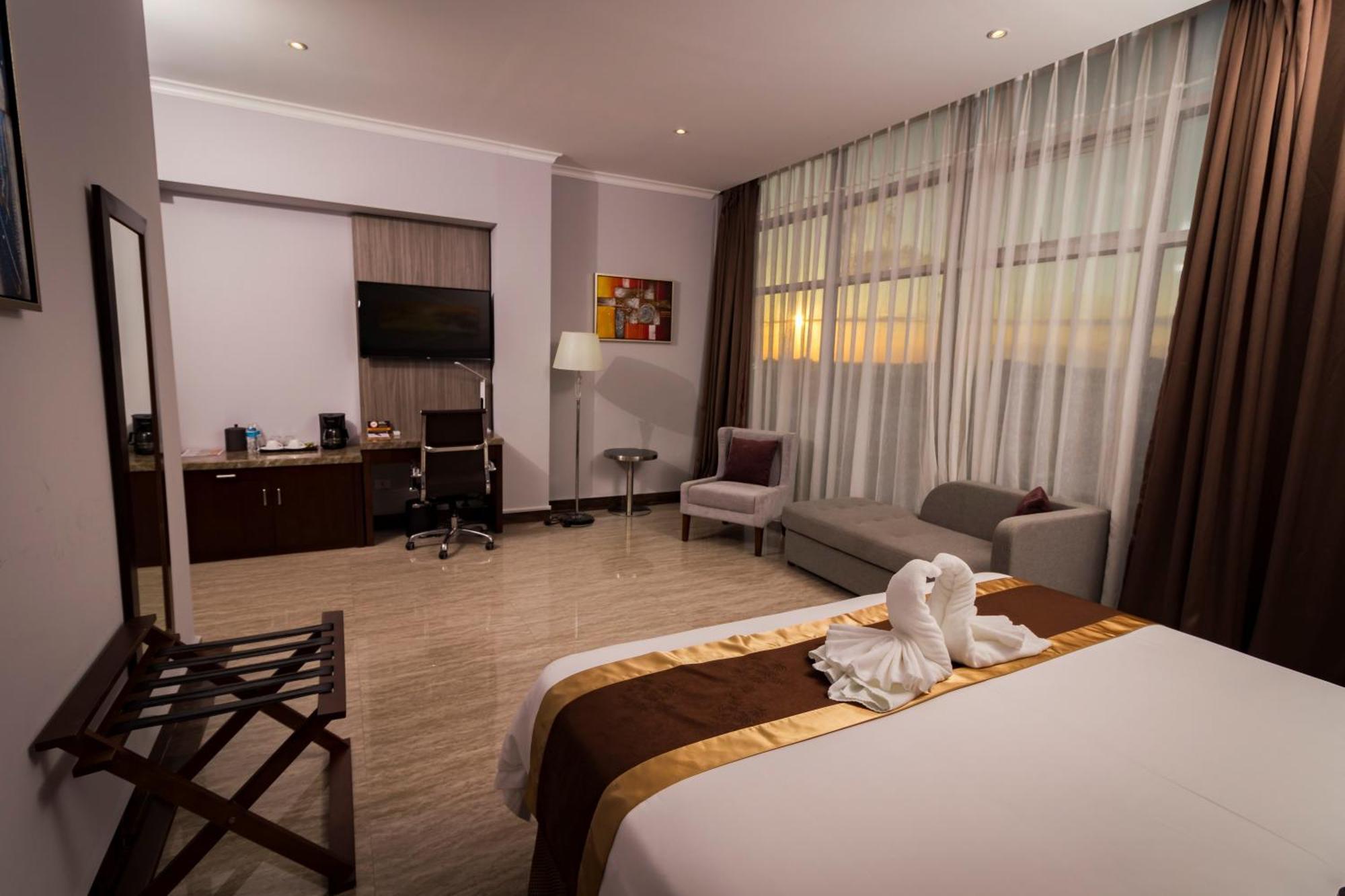 Hotel City Plaza & Suites Давид Экстерьер фото